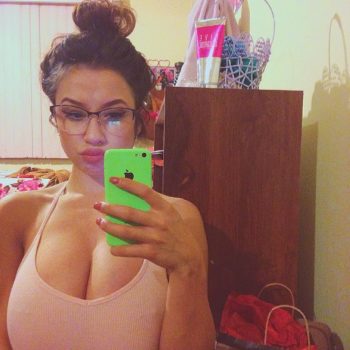 Profil de Sharon, 32 ans, Adultère à Cloridorme