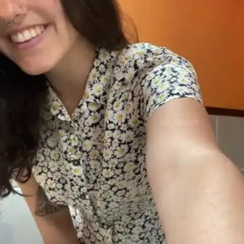 Profil de Wided, 28 ans, Adultère à Clinton